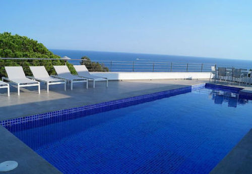 LL 655 Exklusive Ferienvilla für 6 Personen mit privat Pool und Meerblick Cala Canyelles Costa Brava