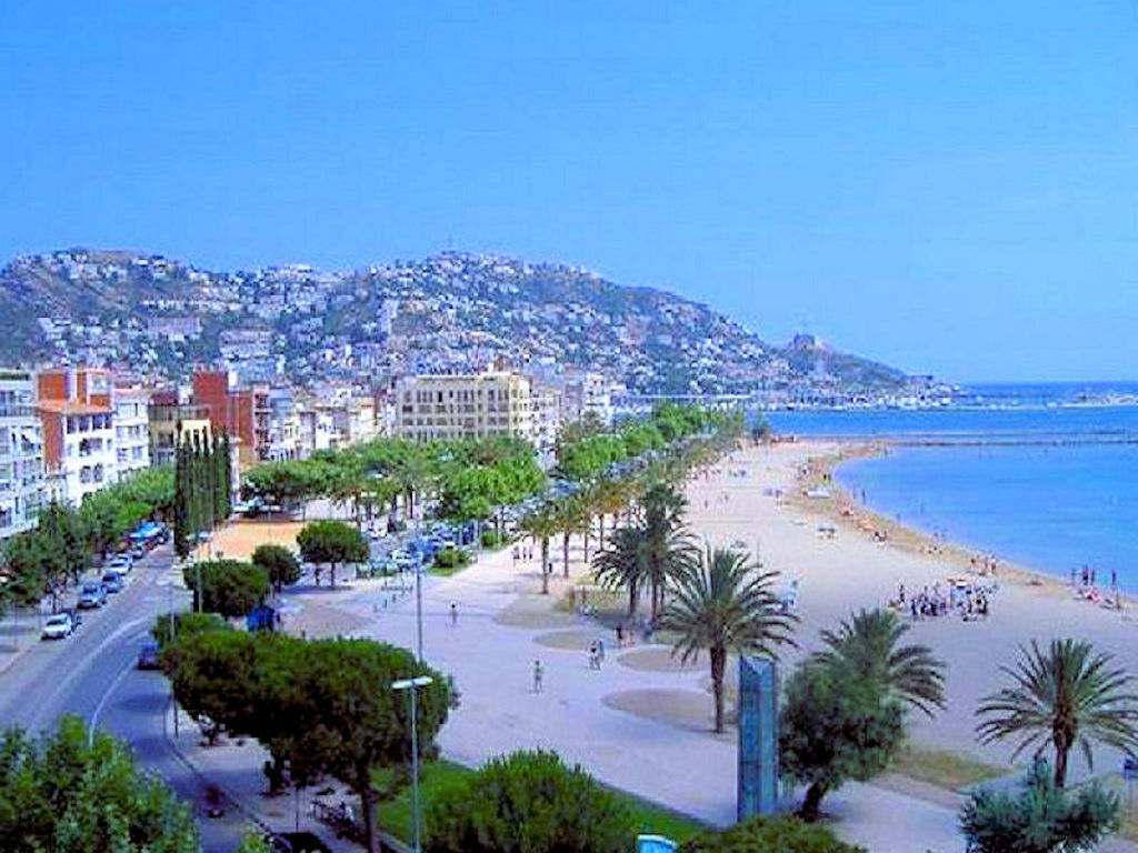 Roses an der Costa Brava, Urlaub am Mittelmeer Roses an der Costa Brava, Urlaub am Mittelmeer