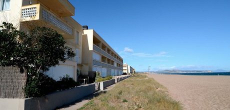 PP 114/2 Apartamento para 4 personas directamente en la playa de Playa de Pals en la Costa Brava