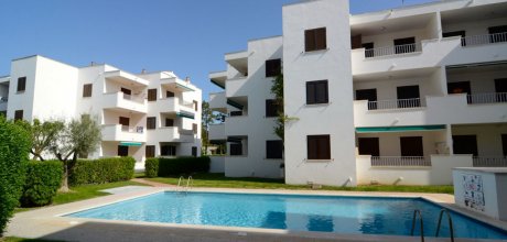 EC 121/6 Ferienwohnung für 4/6 Personen mit Schwimmbad in l´Escala an der Costa Brava