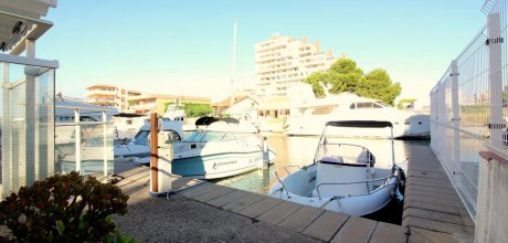 RS 210 Ferienhaus für 4 Personen mit Bootsanleger in Rosas - Santa Margarita - an der Costa Brava