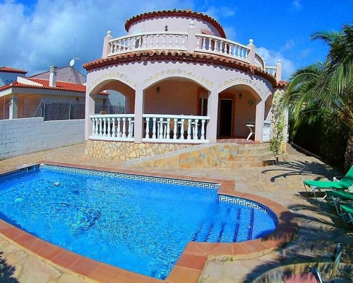 Exklusives, modernes Ferienhaus in Miami Playa, Costa Dorada