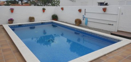 EC 603 Casa de vacaciones para 6 personas con piscina privada cerca de la playa  en l'Escala en la Costa Brava en España