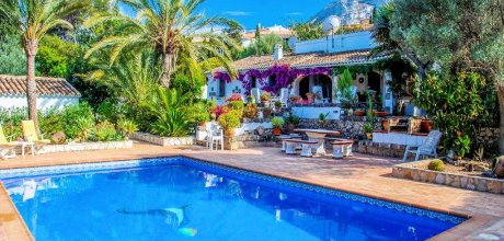 DE 619 Ferienhaus für 6 Personen auf einem großen Anwesen mit einem privaten Schwimmbad an der Costa Blanca in Dénia in Spanien