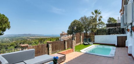 PP 909 Casa para 9 personas con piscina privada y vistas al mar en Playa de Pals en la Costa Brava en España