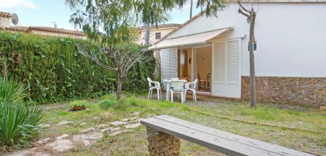PA 203 Bungalow de vacaciones cerca de la playa para 2/4 personas en Llafranc en la Costa Brava en España