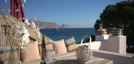 AL 174/2 Exklusive, strandnahe Ferienwohnung für 4 Personen mit Meerblick und Pool bei Altea an der Costa Blanca