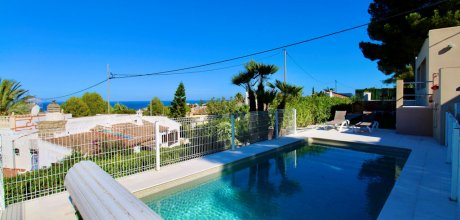 DE 808 Villa moderne pour 8 personnes avec piscine privée et vue sur la mer à Dénia sur la Costa Blanca