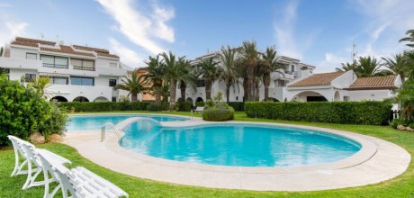 PP 125/2 Moderne Ferienwohnung für 5 Personen mit Schwimmbad am Playa de Pals an der Costa Brava