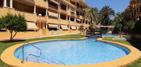 DE 120/2 Holiday apartment near the beach for 4 persons with a shared pool in Dénia on the Costa Blanca